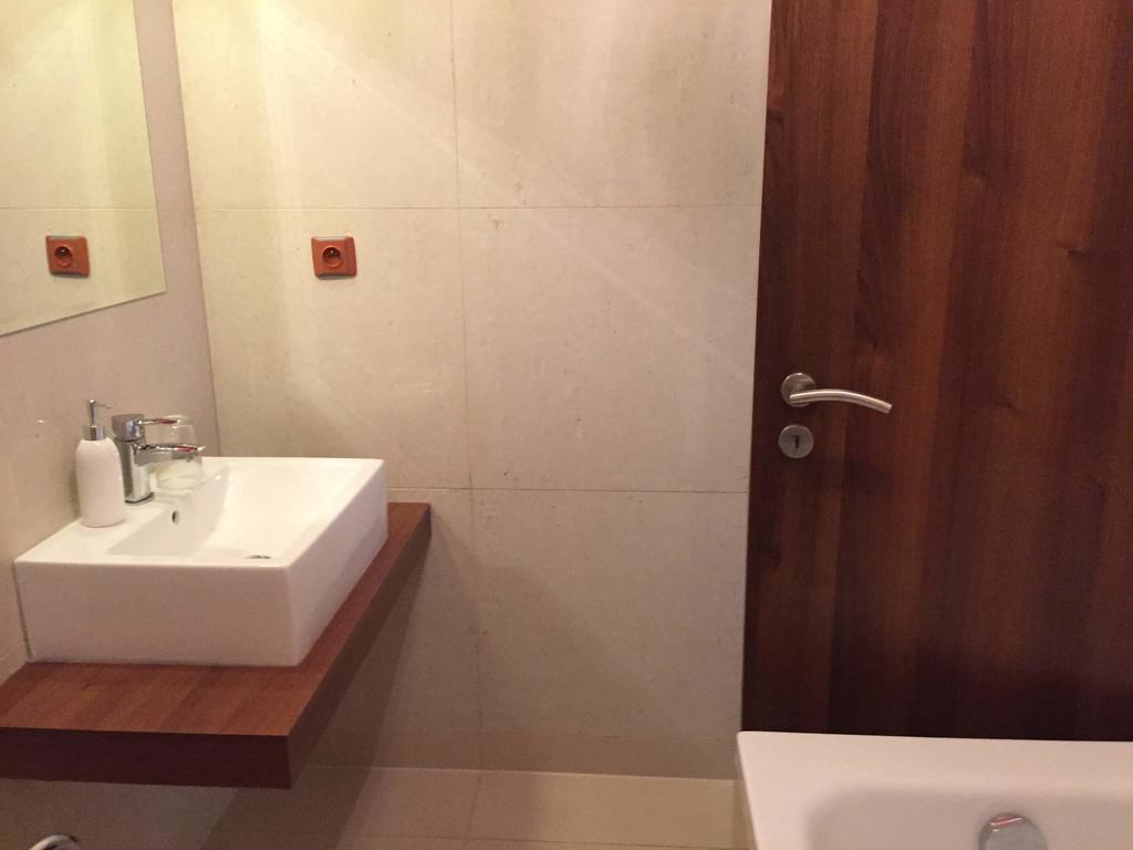 Apartman Fiona Vel'ka Lomnica Exteriör bild