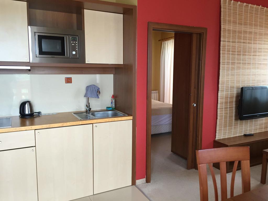 Apartman Fiona Vel'ka Lomnica Exteriör bild